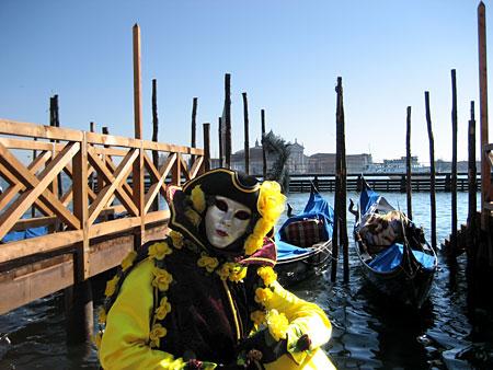 http://www.b92.net/news/pics/2007/03/132711181645e988a4ac953615489750_extreme.jpg